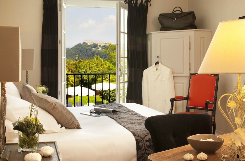 Hotel Boutique H�tel - Hostellerie B�rard & Spa