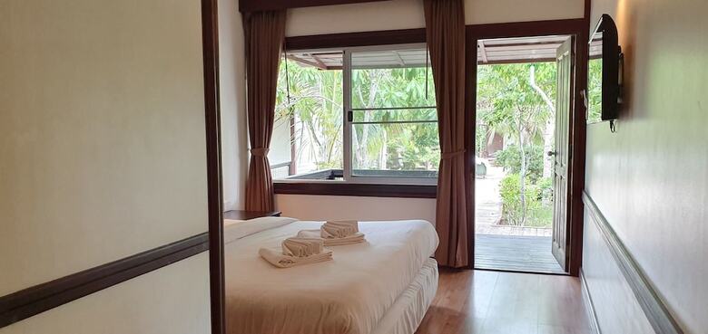 Hotel Isle Beach Resort