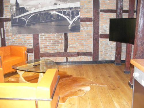 Amosa Li�ge City Centre Hotel