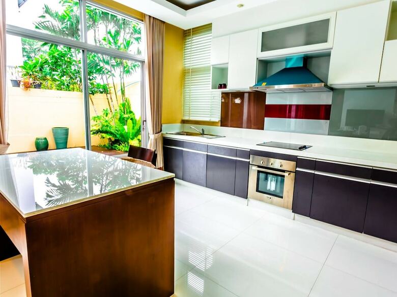 Siri Paradise Villa