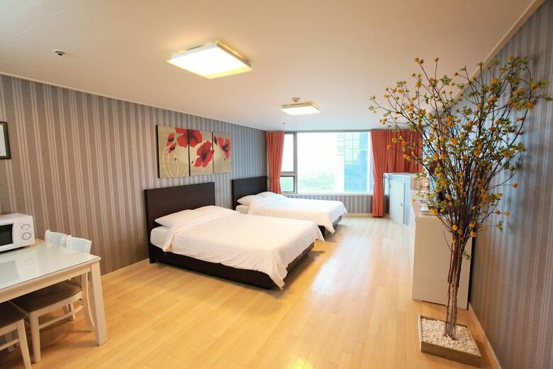 Apartamentos Aplex Residence