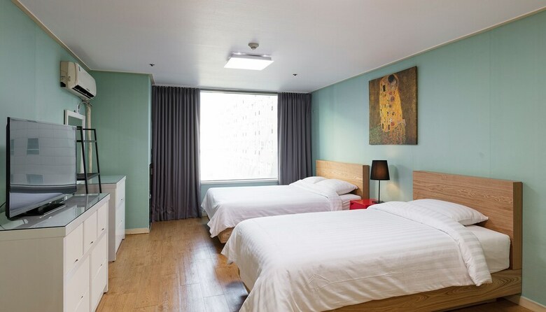 Apartamentos Aplex Residence