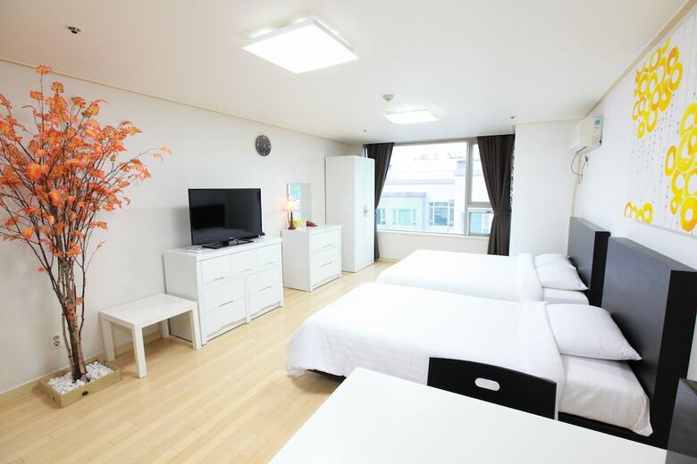 Apartamentos Aplex Residence
