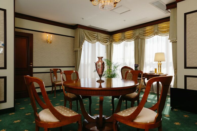 Grand Hotel Emerald