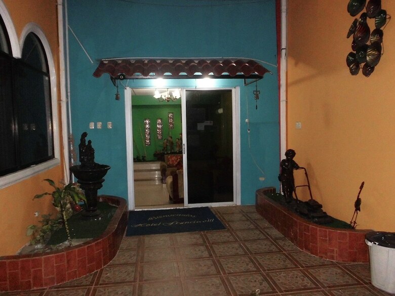 Hotel Francisco III