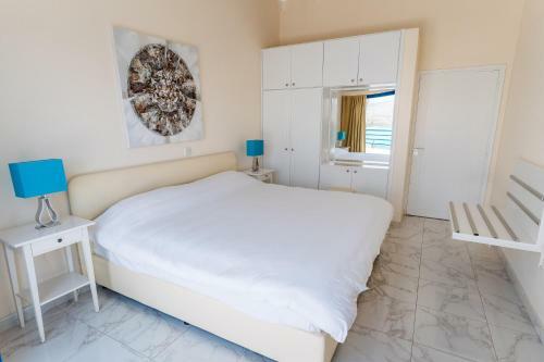 Aparthotel Vrachia Beach Resort