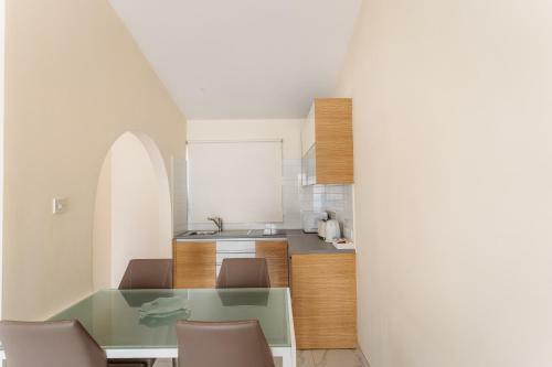 Aparthotel Vrachia Beach Resort