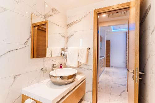 Aparthotel Vrachia Beach Resort