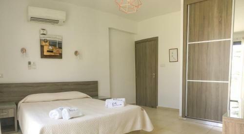 Platzia Beach Villas