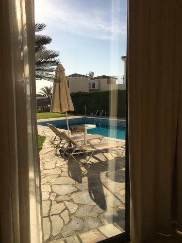 Platzia Beach Villas