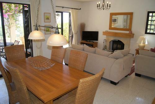 Kamares Villa