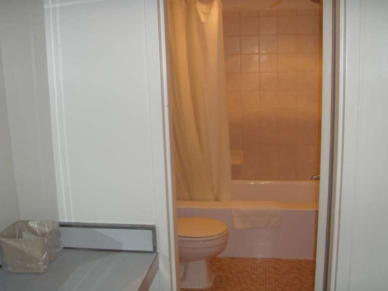 Motel Coach House