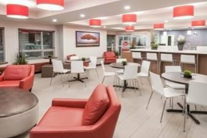 Hotel Microtel Inn & Suites By Wyndham Fort St John