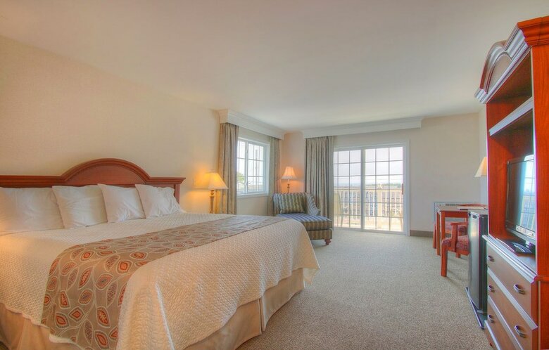Ogunquit Hotel & Suites