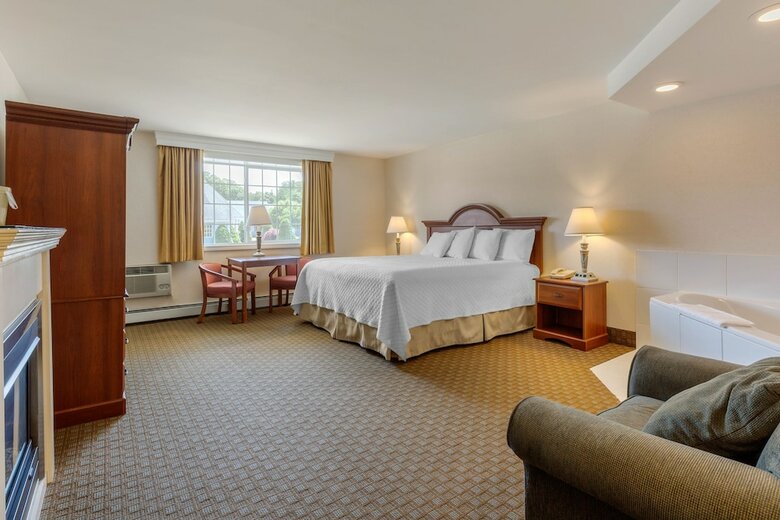Ogunquit Hotel & Suites
