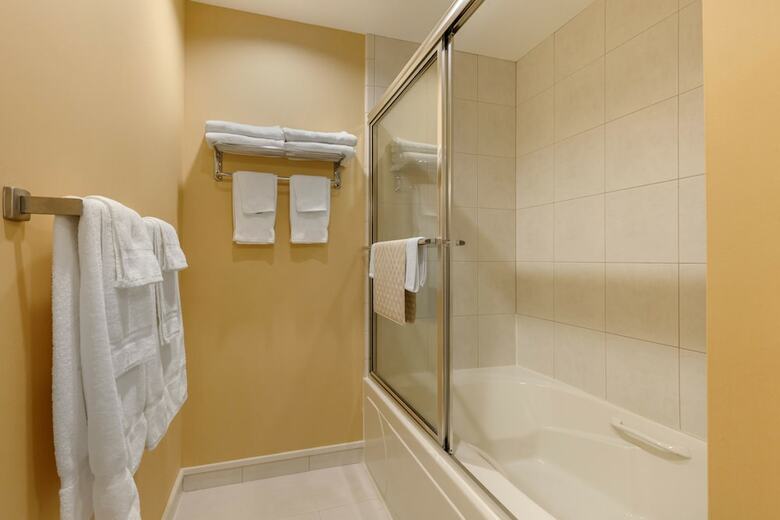 Ogunquit Hotel & Suites
