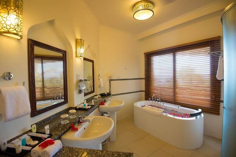 Hotel Sea Cliff Resort & Spa