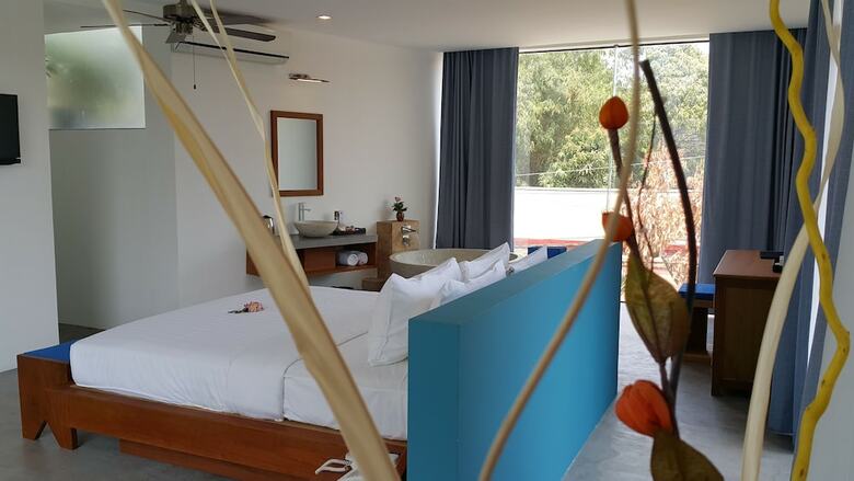 Hotel Chez Moi Suite And Spa