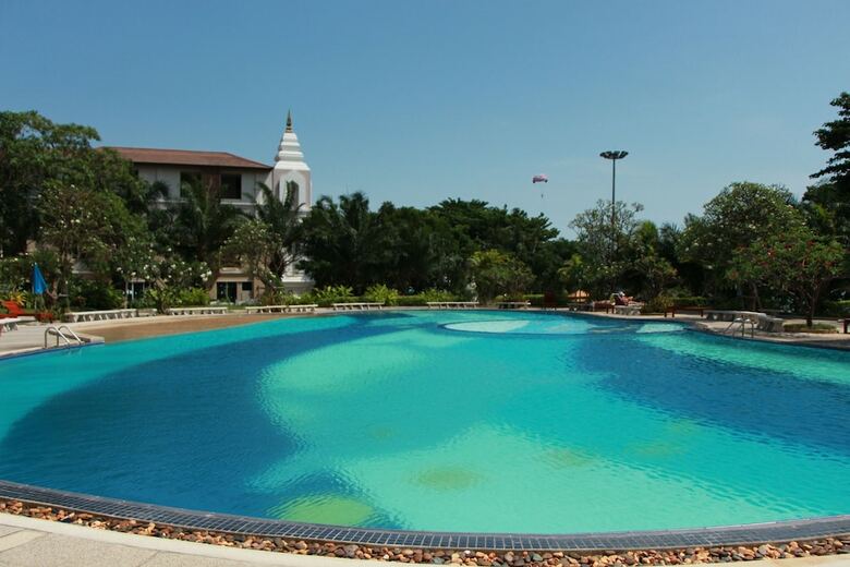 View Talay 3 Beach Apartments