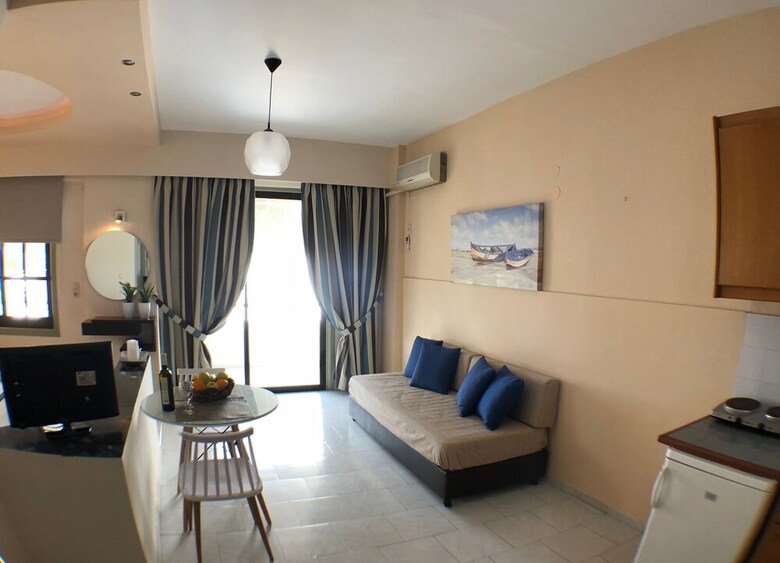 Oleander Apartments