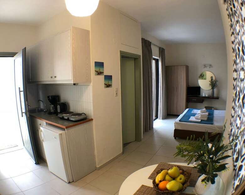 Oleander Apartments