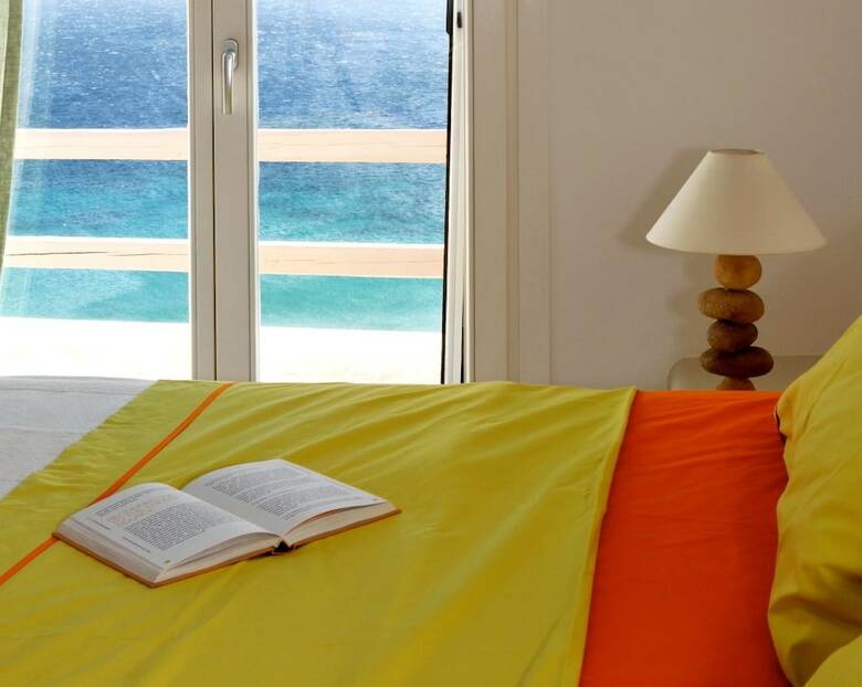 Villa Elia White Residence