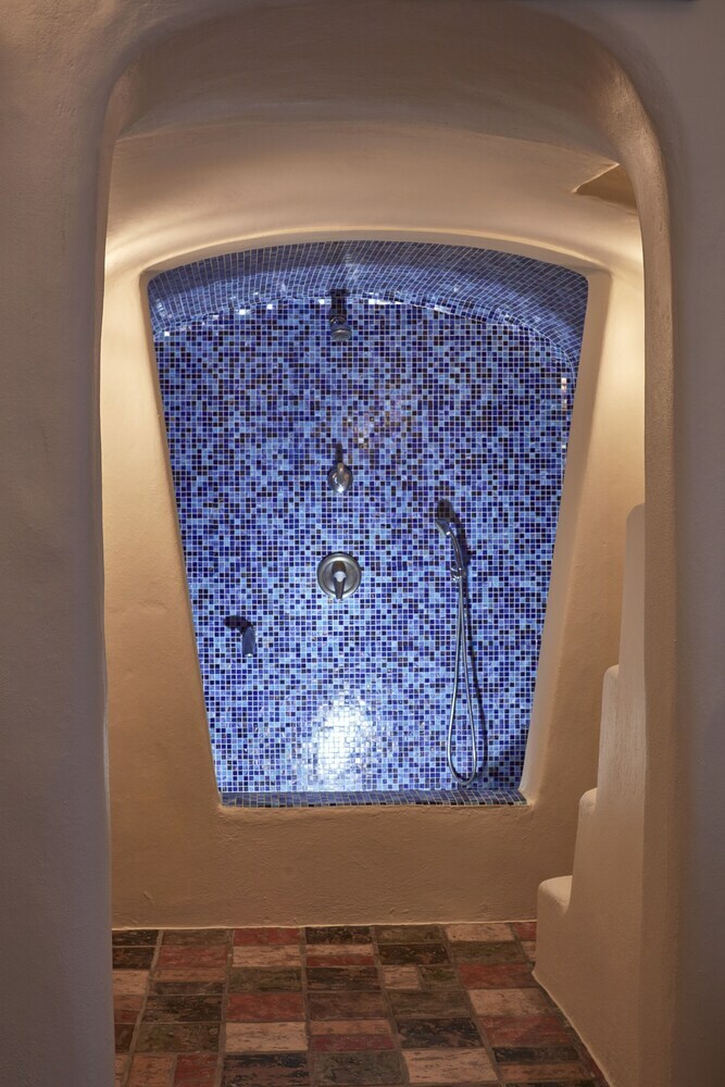 Aparthotel Astra Suites