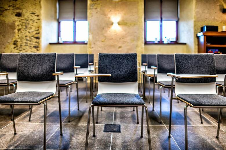 Uroczysko Siedmiu Staw�w Luxury Hotel