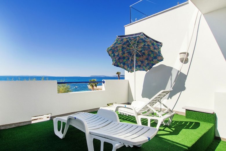 Hotel Beachfront Villa Mediteran