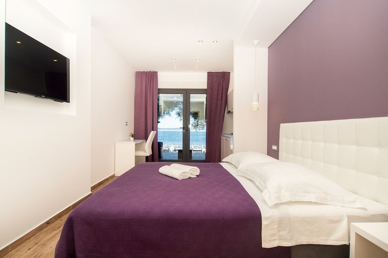 Hotel Beachfront Villa Mediteran