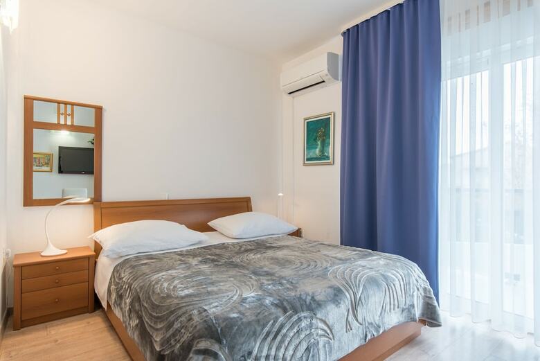 Hotel Beachfront Villa Mediteran