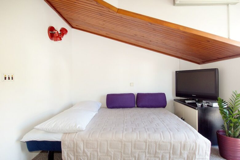Hotel Beachfront Villa Mediteran