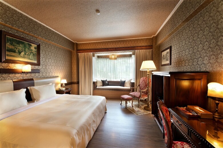 Shangrila Boutique Hotel