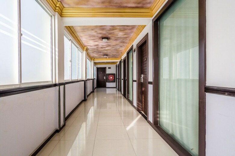 Ceylon City Hotel, Colombo