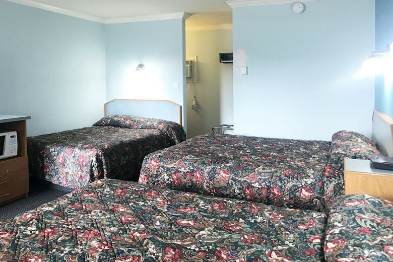 Lamplighter Motel