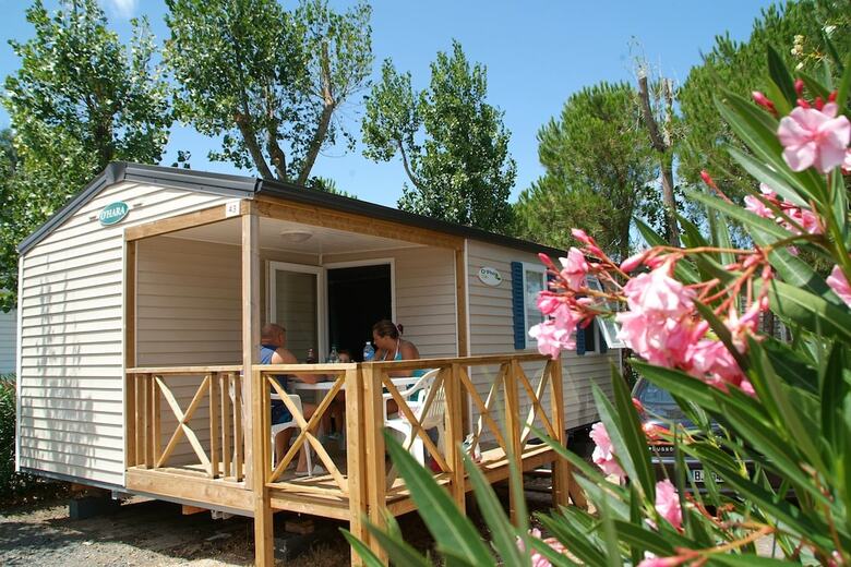 Camping Les Champs Blancs
