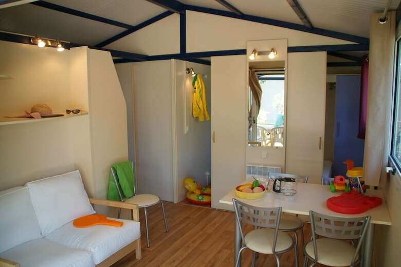 Camping Les Champs Blancs