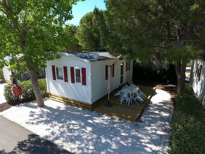 Camping Les Champs Blancs