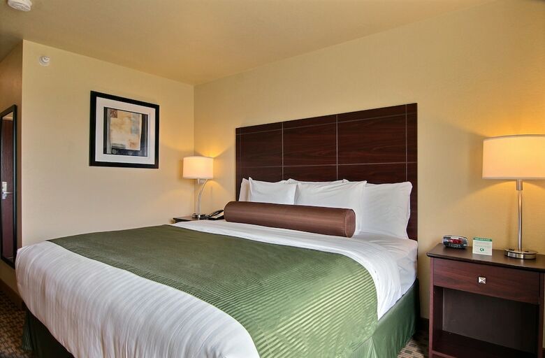 Hotel Cobblestone Inn & Suites - Linton