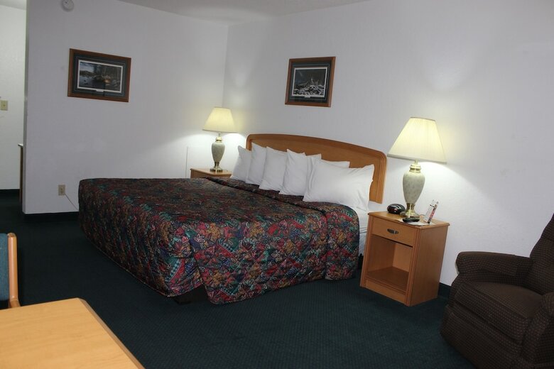 Hotel Americas Best Value Inn Grand Forks