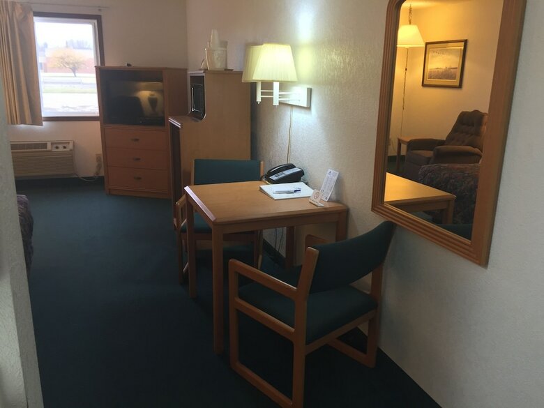 Hotel Americas Best Value Inn Grand Forks