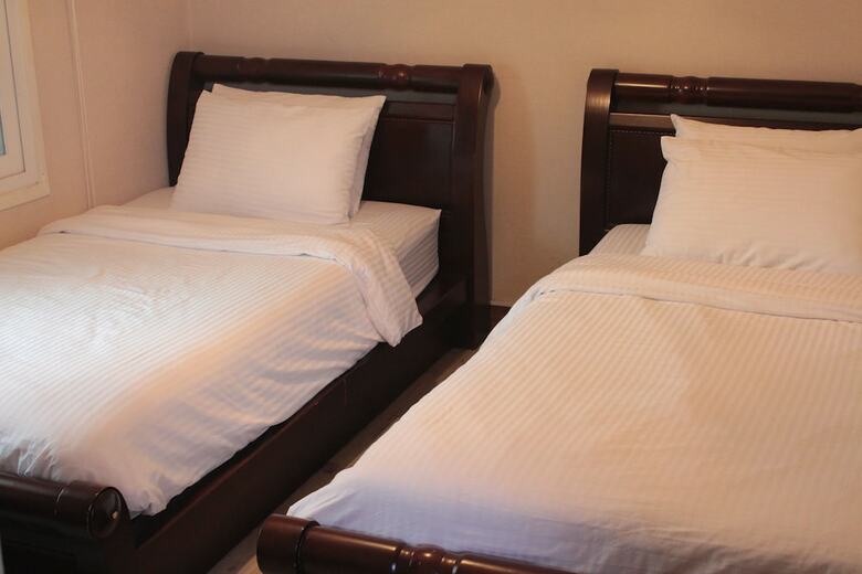 Hotel Big John's Place