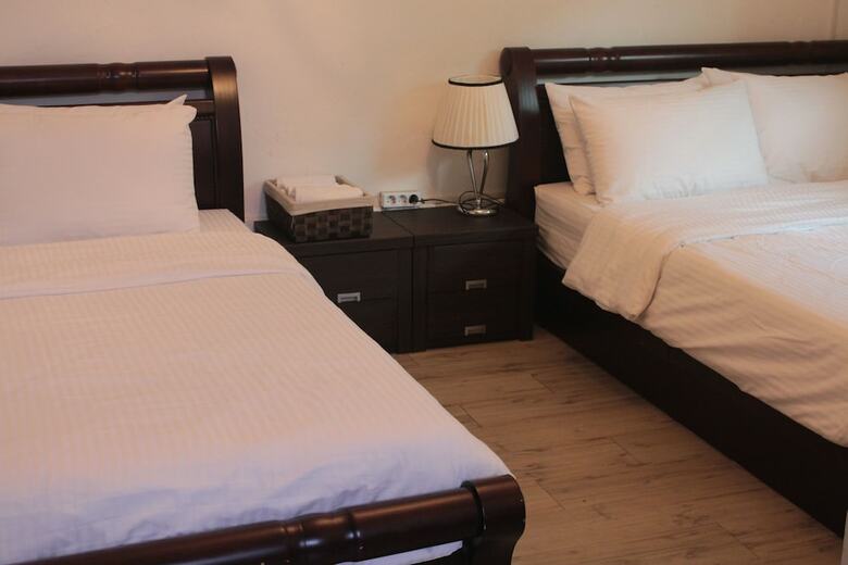 Hotel Big John's Place