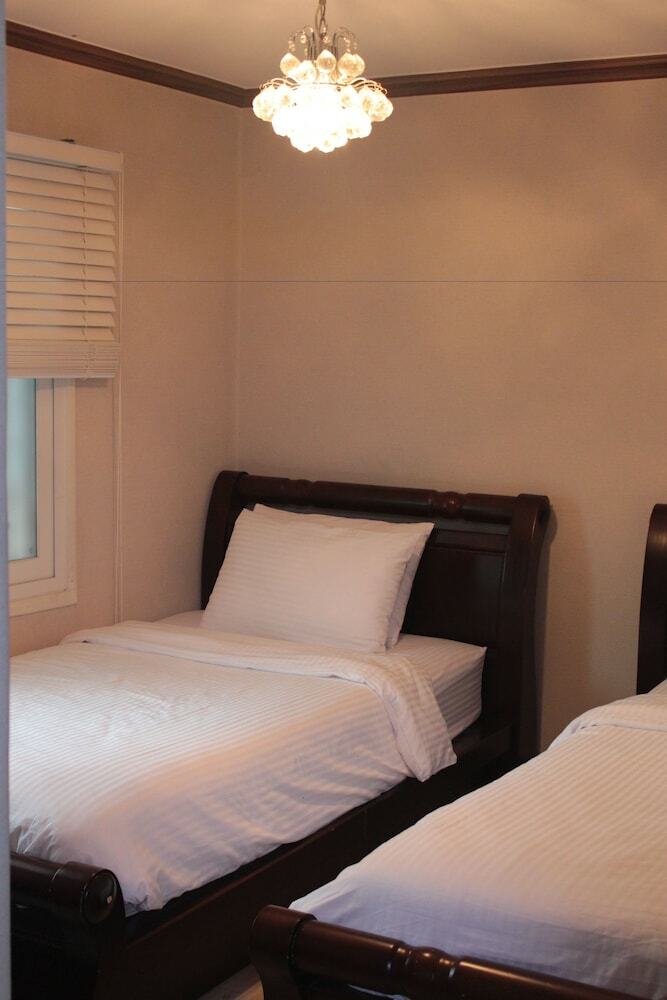 Hotel Big John's Place