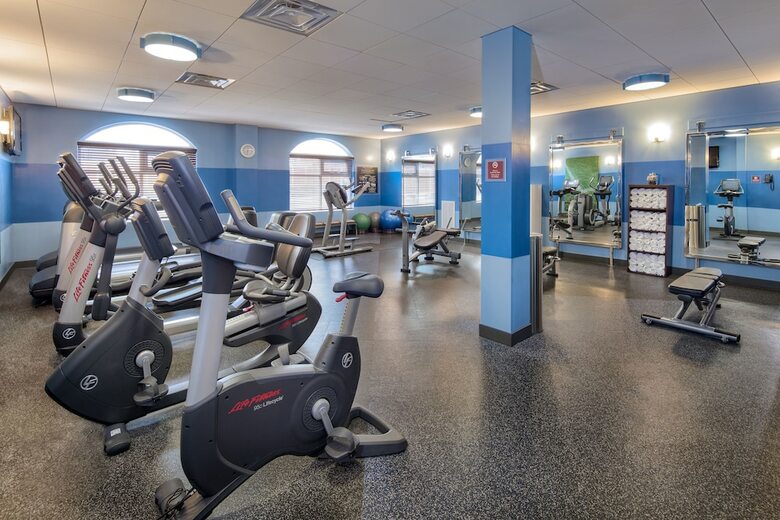 Hotel Four Points By Sheraton Louisville Airport