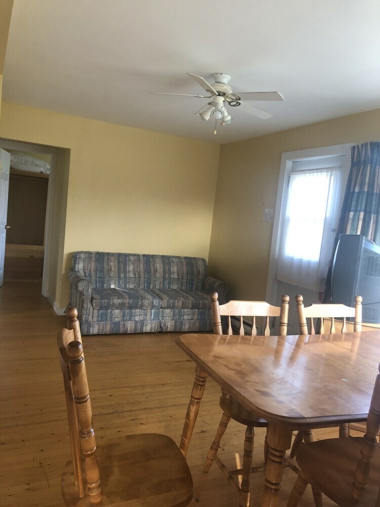 The Cavendish Motel