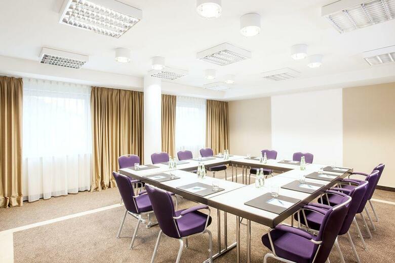 Hotel NH D�sseldorf City-nord