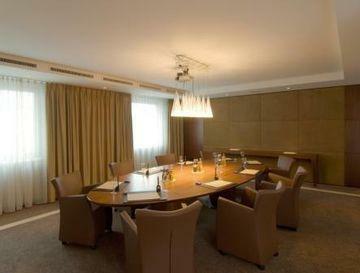 Hotel NH D�sseldorf City-nord