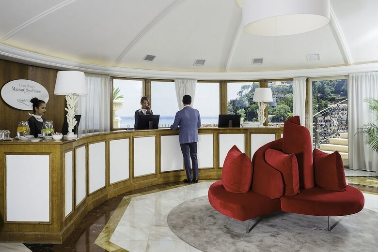 Voi Grand Hotel Mazzar� Sea Palace