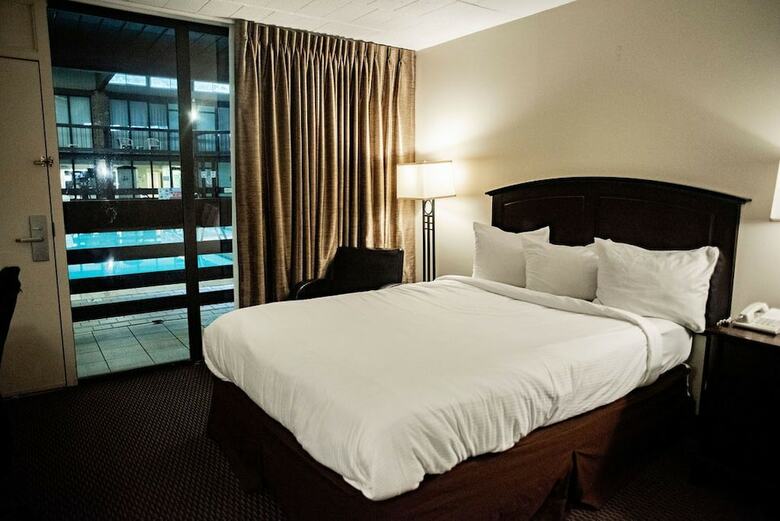 Altoona Grand Hotel & Conference Center